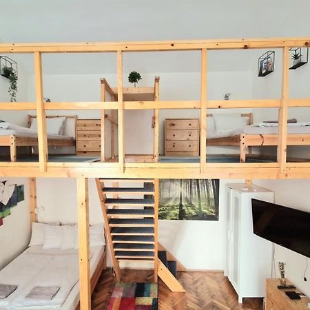 Hip Apartment At The Museum Будапеща Екстериор снимка
